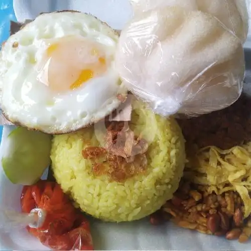 Gambar Makanan Nasi Kuning Dan Nasi Uduk Bu Yuni, Tegalrejo 8