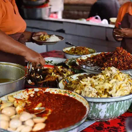 Gambar Makanan Nasi Ayam Men Weti 6