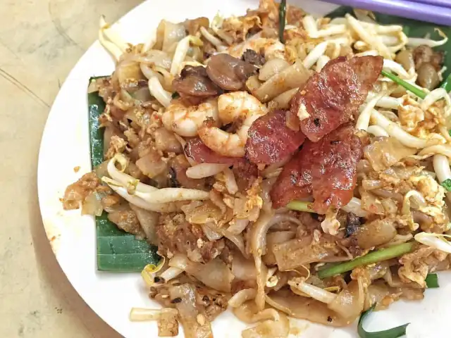 Robert's Char Kuey Teow Food Photo 11