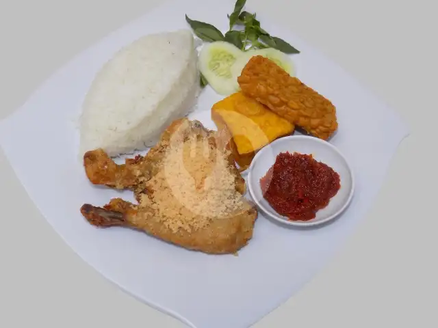 Gambar Makanan Ayam Presto Ny. Nita, Green Ville 4