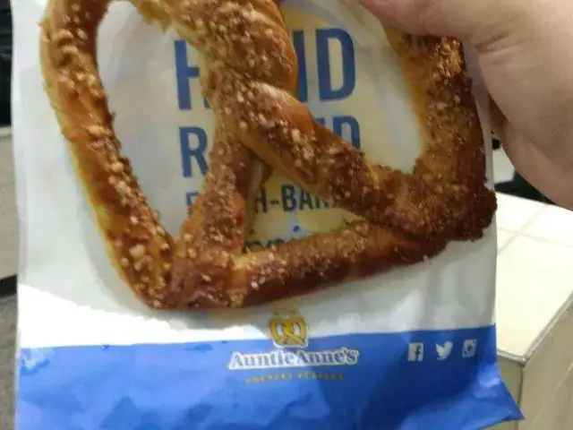 Auntie Anne's Food Photo 19