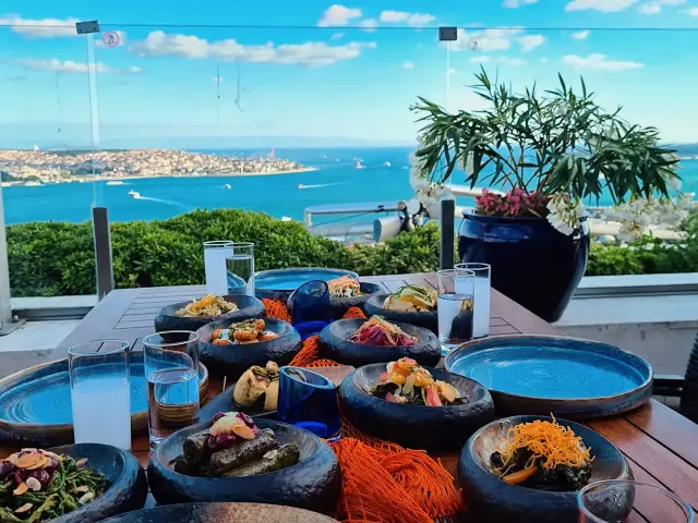 Summit Bar and Terrace - Conrad İstanbul Bosphorus'nin yemek ve ambiyans fotoğrafları 17