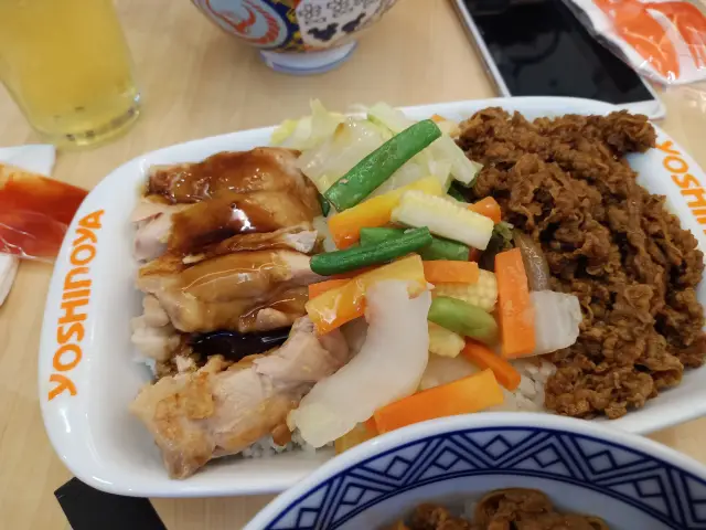 Gambar Makanan Yoshinoya 5