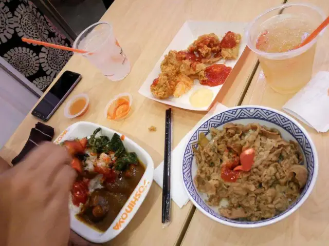 Gambar Makanan Yoshinoya 9