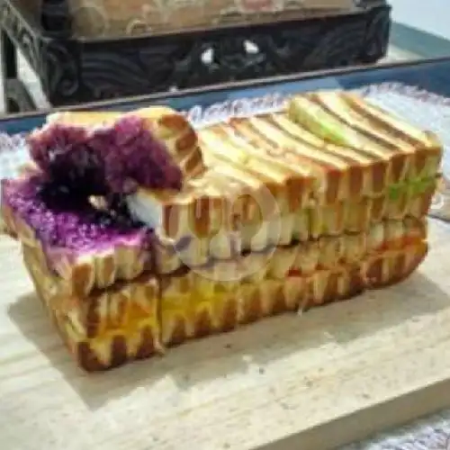 Gambar Makanan 13:14 (Roti Bakar Bandung, Roti Kukus Dan Panggang, Camilan), Tuban 8