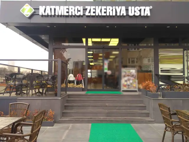 Katmerci Zekeriya Usta'nin yemek ve ambiyans fotoğrafları 4