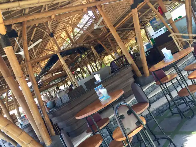 Gambar Makanan Bamboo Bar & Lounge - Prama Sanur Beach 13