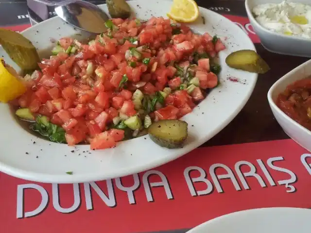 Dünya Barış Anıtı Restaurant'nin yemek ve ambiyans fotoğrafları 9