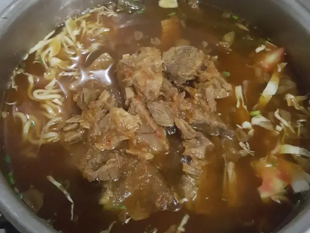 Gambar Makanan Soto Mie Pak Kumis 4