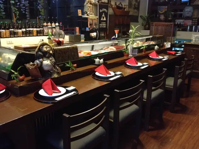 Haru Sushi Bar and Restaurant Food Photo 11