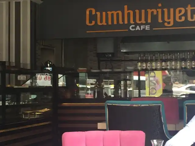 Cumhuriyet Cafe