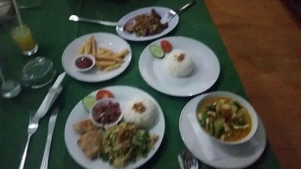 Warung Gado Gado