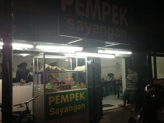 Gambar Makanan Pempek Sayangan 13