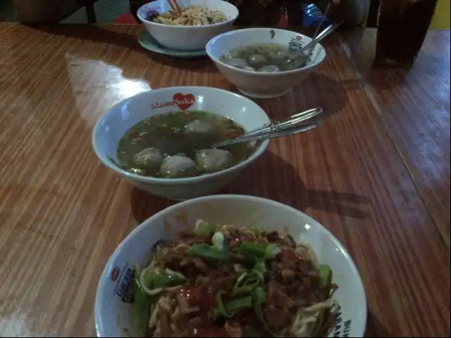 Gambar Makanan Rumah Makan Sederhana Bakso - Ayam Bakar 10