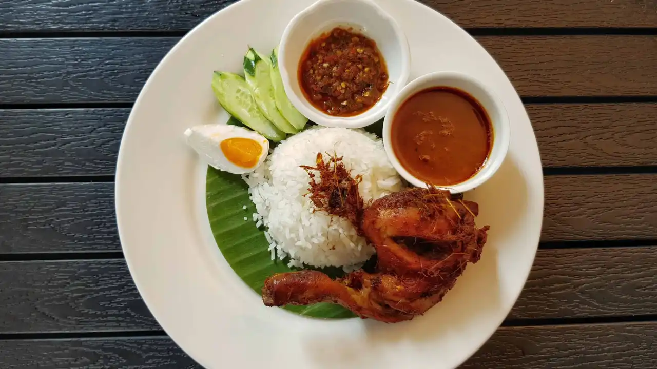 Nasi Kukus Arissa