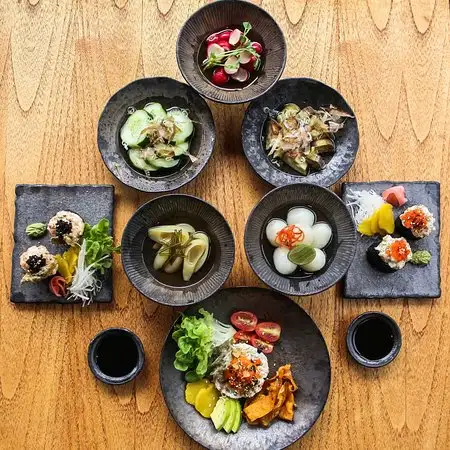 Gambar Makanan Yatta Sushi Izakaya 11