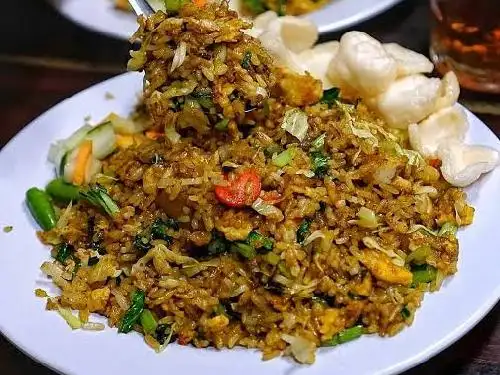 Nasi Goreng Gila & Ayam Penyet PJ