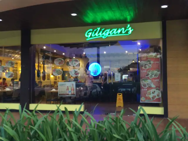 Giligan's Food Photo 7