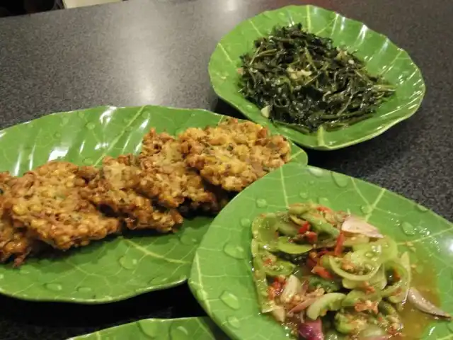 Gambar Makanan Restoran Ikan Tude Manado 9