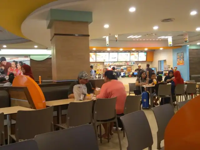 Gambar Makanan A&W Restaurant 19