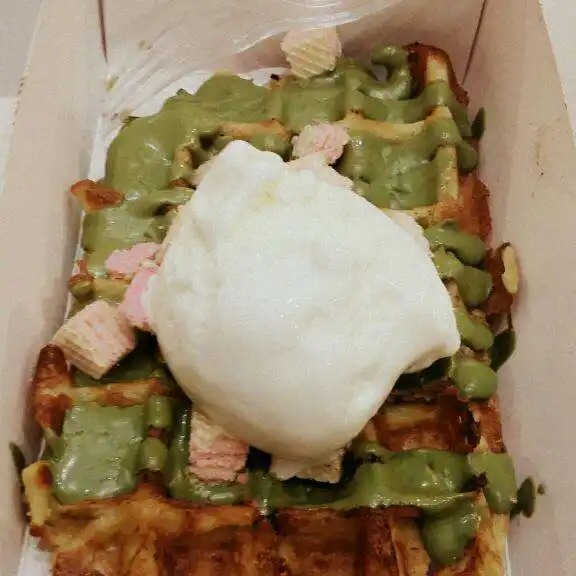 Gambar Makanan Macho Man Waffle 17