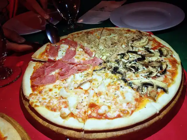Pizza Ristorante Bella Italia Food Photo 16