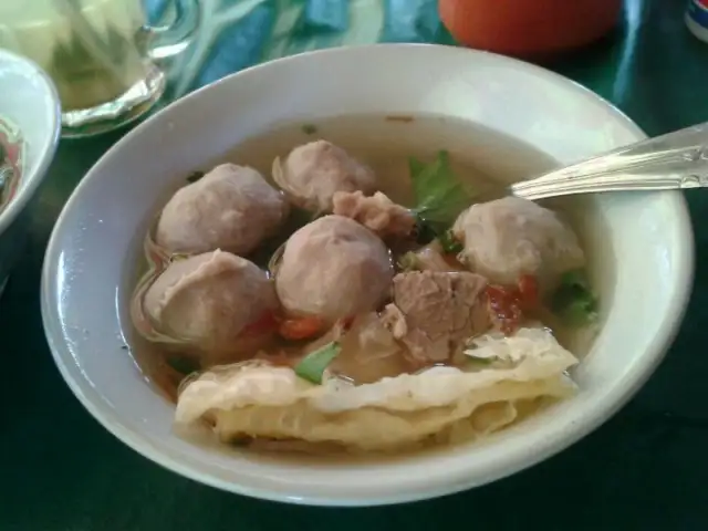 Gambar Makanan Bakso Urat "Lor Patung Kuda" 9