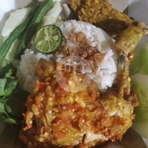 Gambar Makanan Ayam Geprek & Ayam Bakar Mama Osing, Sepakat 3