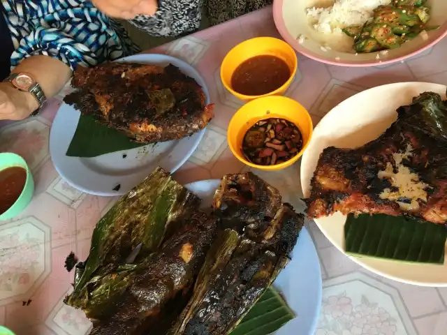 Kedai ikan bakar kak jat Food Photo 11