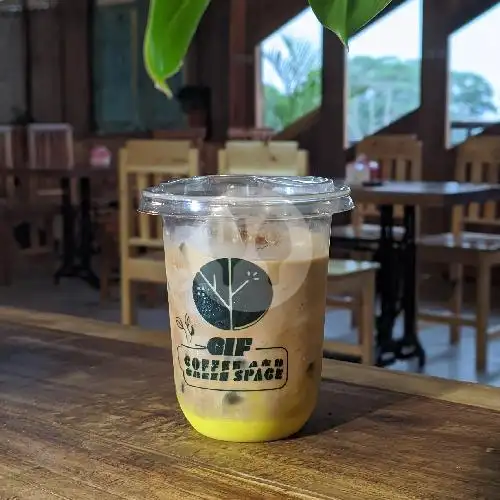 Gambar Makanan GIF Coffee and Green Space 6