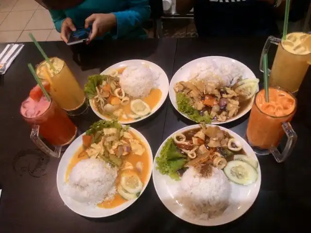 Restoran Hj Sharin Low Food Photo 16