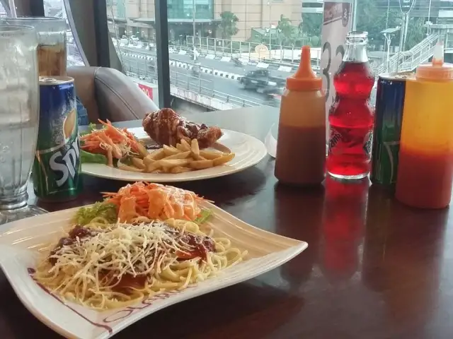 Gambar Makanan Solaria Plaza Slipi Jaya 2