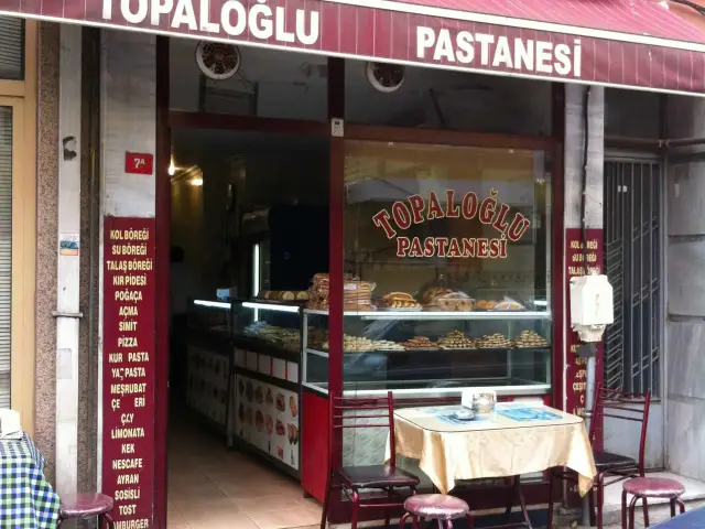 Topaloğlu Pastanesi'nin yemek ve ambiyans fotoğrafları 2