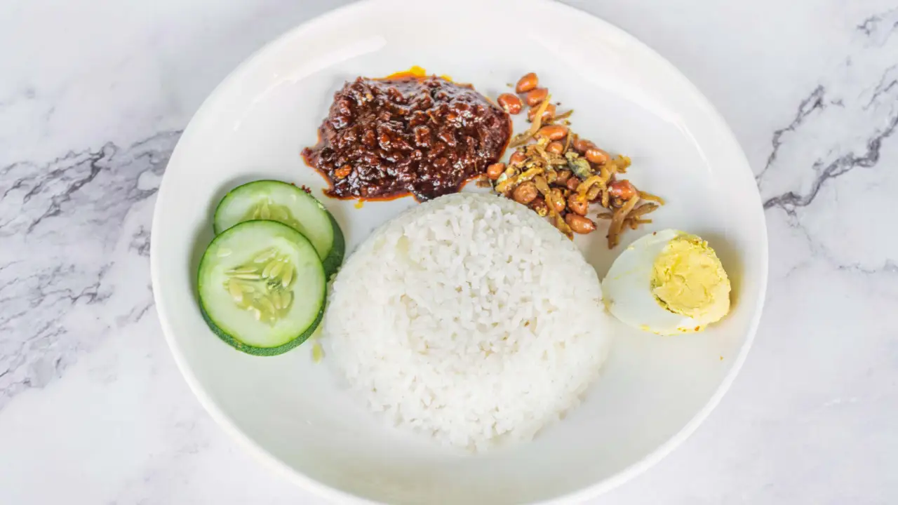 Warung Nasi Kuning Jalan Damai