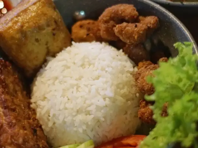 Gambar Makanan Ayam Bebek Angsa Masak Di Kuali 11