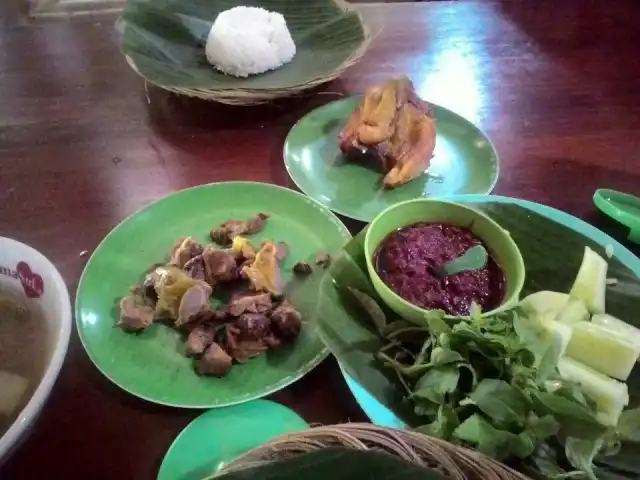 Gambar Makanan Warung Makan Kebon Ndhelik 9