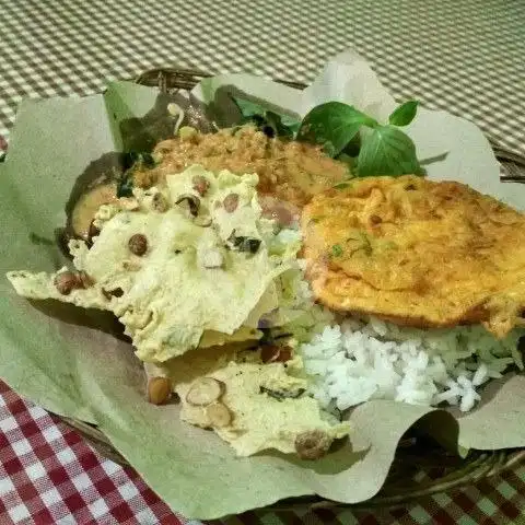 Gambar Makanan Pecel Madiun Warung Campur Rasa, Panglima Batur 3