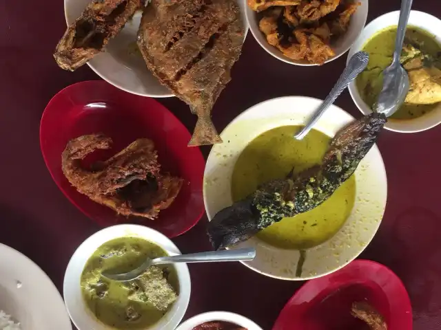 Itik Salai Masthar Nilai Food Photo 8