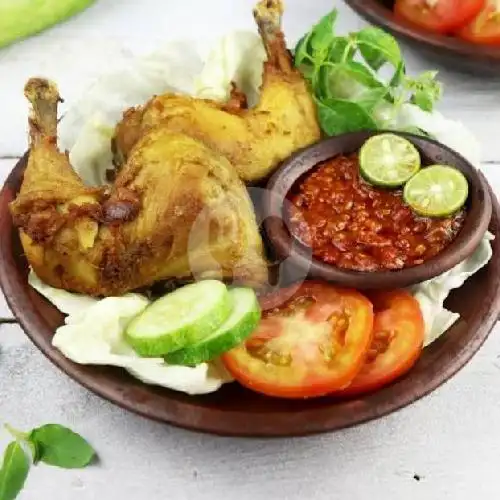 Gambar Makanan Pecel Ayam & Lele Mpo Wina, Komplek Villa Mutiara 14