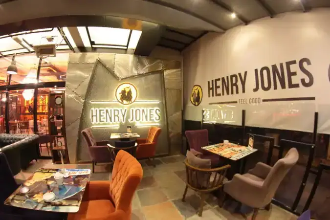 Henry Jones'nin yemek ve ambiyans fotoğrafları 1