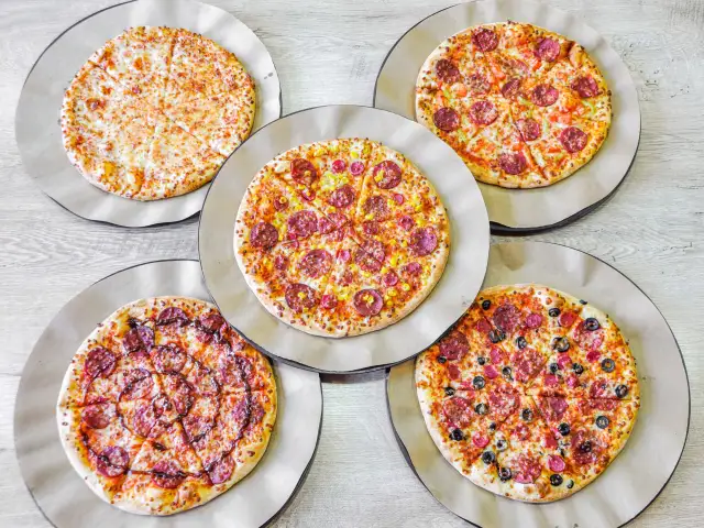 Pizza Rise'nin yemek ve ambiyans fotoğrafları 1