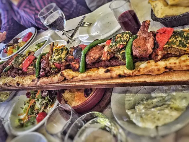 Muazzez Ersoy & Şenol Kolcuoğlu'nin yemek ve ambiyans fotoğrafları 42