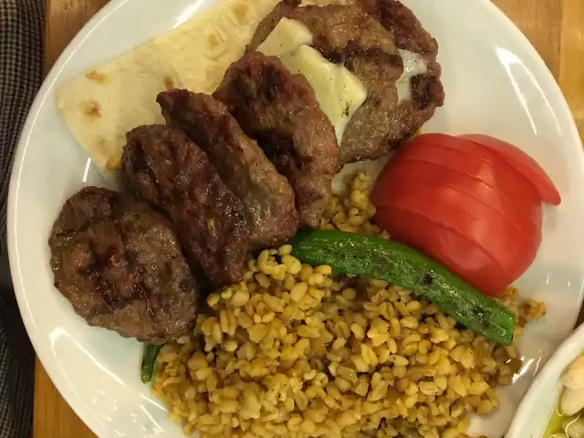 Karaköy Gedikli Köfte'nin yemek ve ambiyans fotoğrafları 47