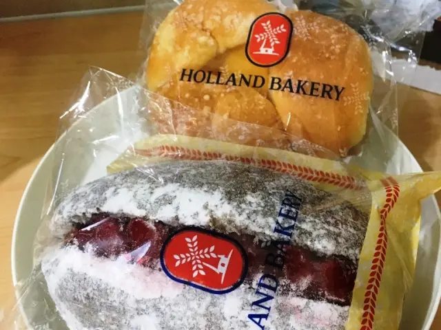 Gambar Makanan HollandBakery 13