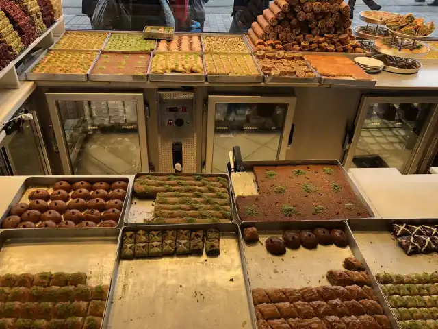 Taksim Sütiş'nin yemek ve ambiyans fotoğrafları 31