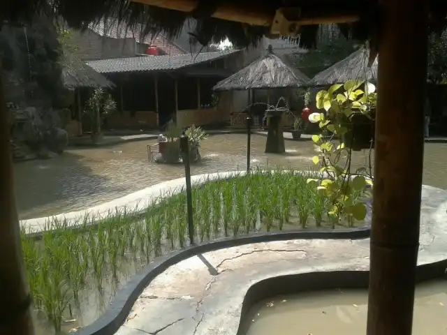 Gambar Makanan Resto Sunda Saung Wulan 16