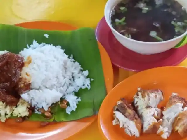 Kembara Corner Nasi Lemak Daun Pisang Food Photo 2