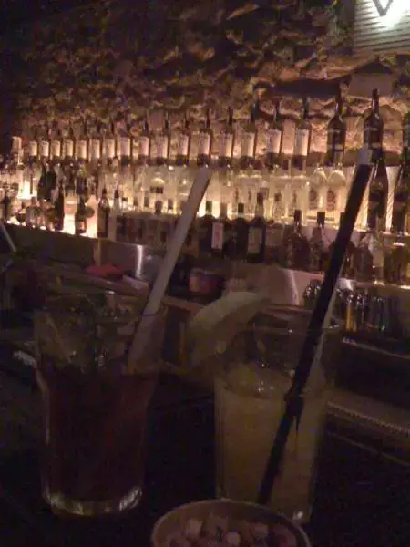 1888 Bar&Lounge