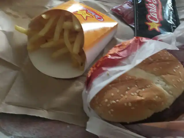 Carl's Jr.'nin yemek ve ambiyans fotoğrafları 67