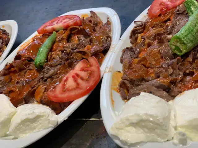 Ayvaz Döner İskender'nin yemek ve ambiyans fotoğrafları 11